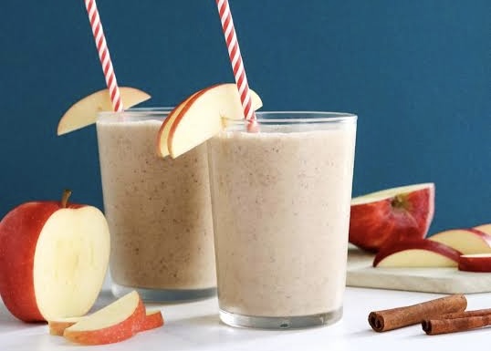 আপেলের স্মুদি বা জুস