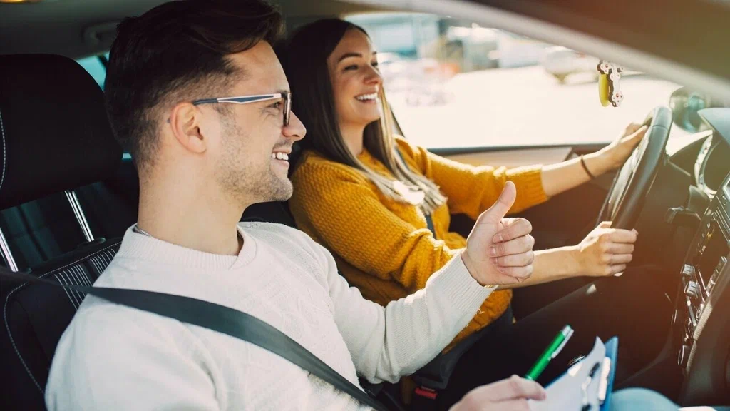 Cheap intensive manual driving course​ stafford